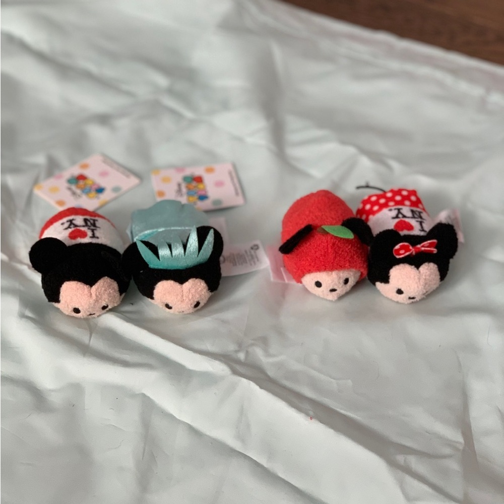 Disney New York Mickey and Minnie Tsum Tsums